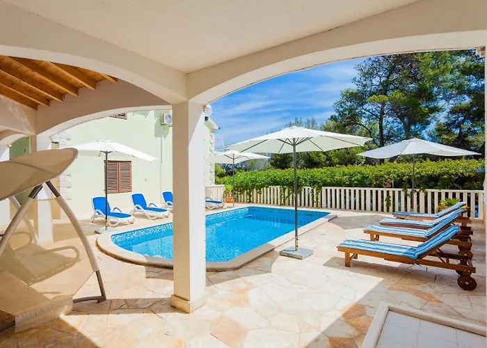 Seaside Family Friendly House With A Swimming Pool Brna - Vinacac, Korcula - 9266 Сasa de vacaciones