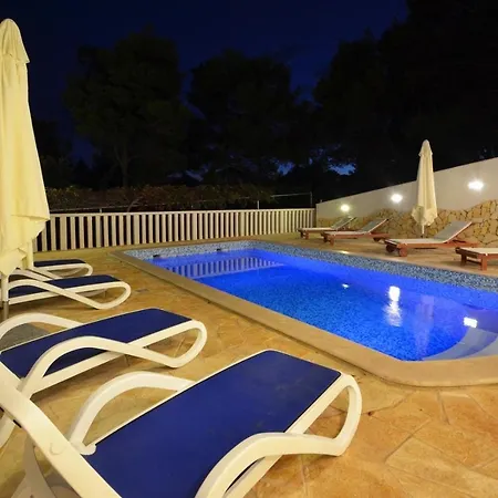 Seaside Family Friendly House With A Swimming Pool Brna - Vinacac, Korcula - 9266 *