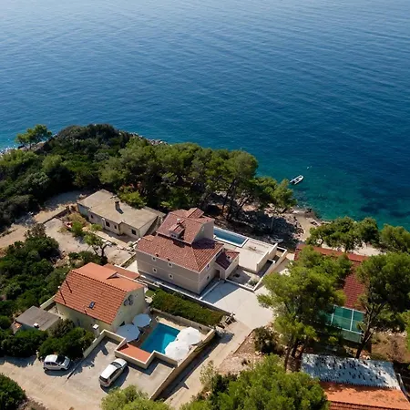 Vakantiehuis Seaside Family Friendly House With A Swimming Pool Brna - Vinacac, Korcula - 9266 Prizba