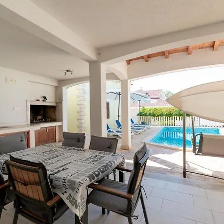 Vakantiehuis Seaside Family Friendly House With A Swimming Pool Brna - Vinacac, Korcula - 9266 Prizba