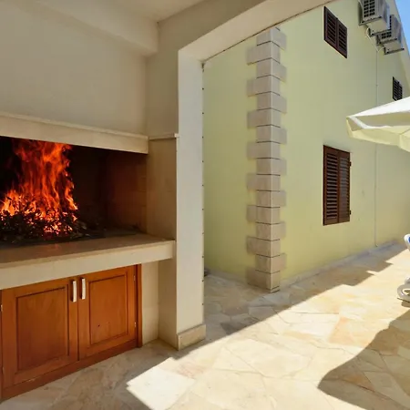 Seaside Family Friendly House With A Swimming Pool Brna - Vinacac, Korcula - 9266