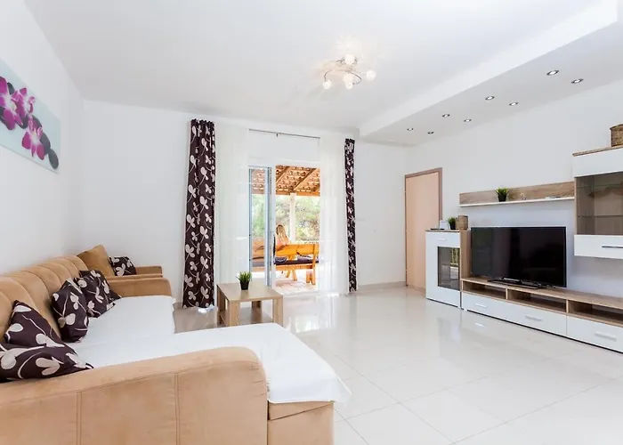 Seaside Family Friendly House With A Swimming Pool Brna - Vinacac, Korcula - 9266 * Prizba