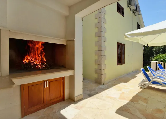 Seaside Family Friendly House With A Swimming Pool Brna - Vinacac, Korcula - 9266